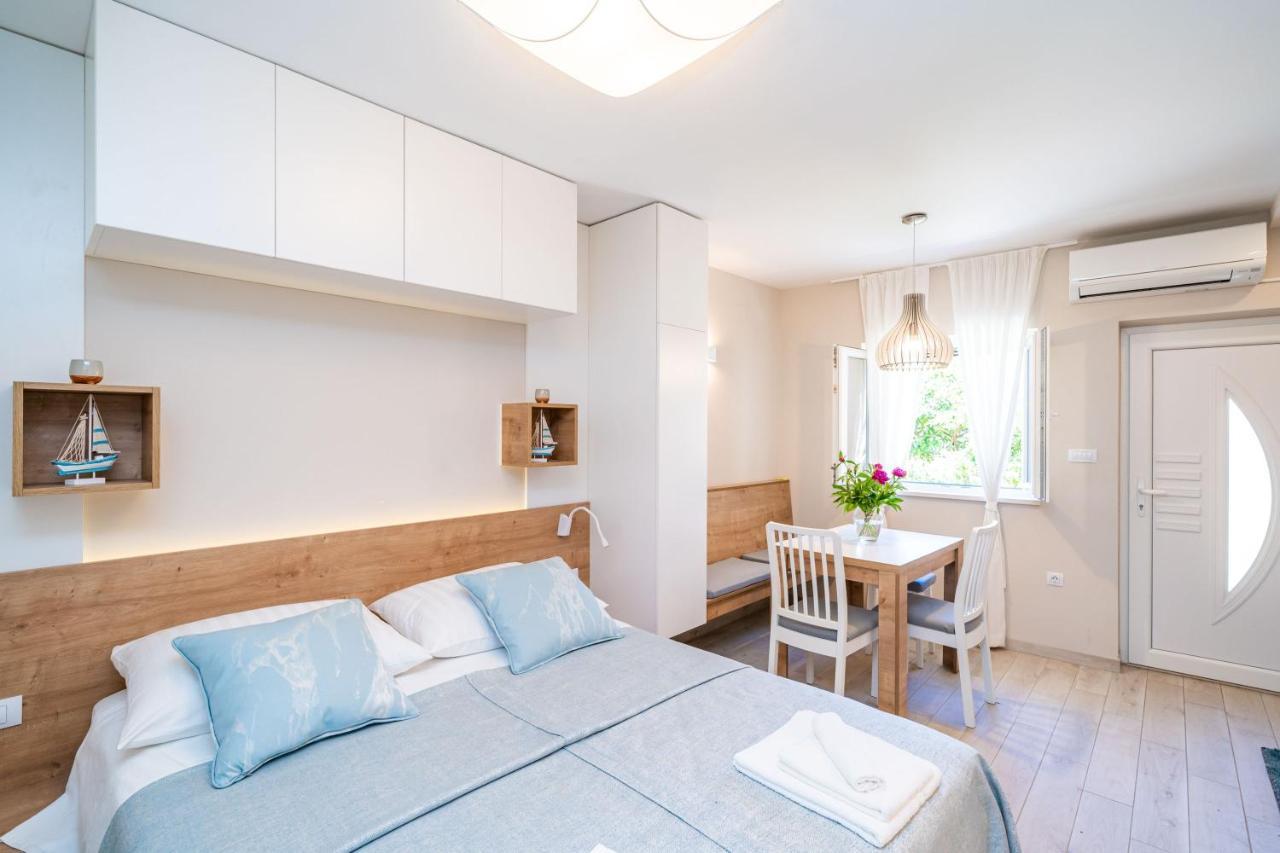 Studio Apartment Lapad Дубровник Екстериор снимка